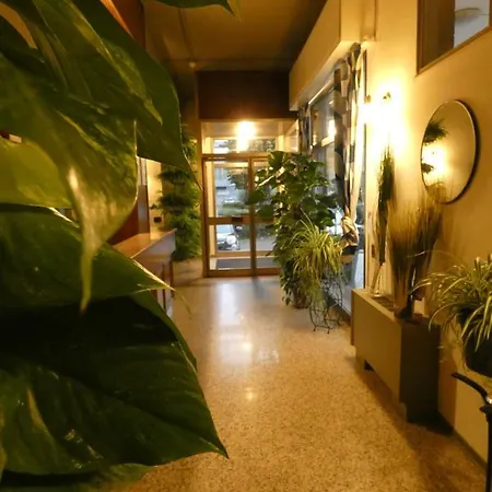 Szálloda яhotel 3*