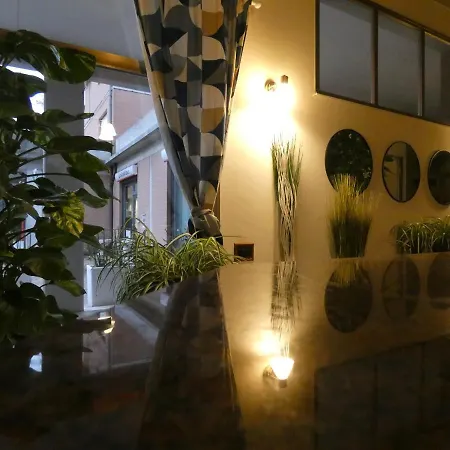 Szálloda яhotel 3*